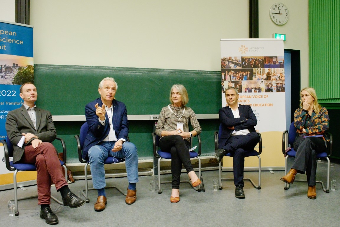 ECSS 2022 Main Theme Session