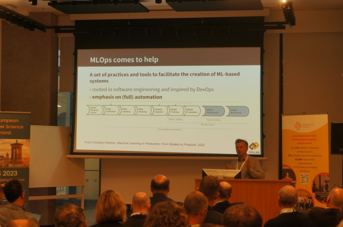 Filippo Lanubile, University of Bari, Italy