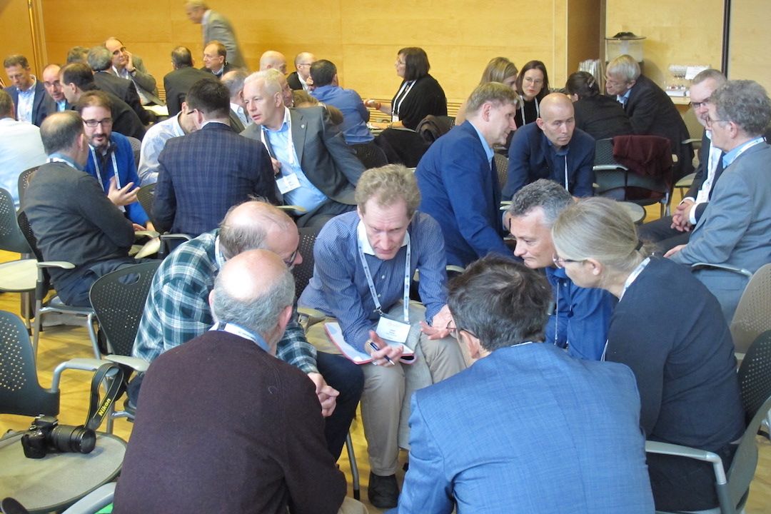 Round-table dialogues at Deans Workshop