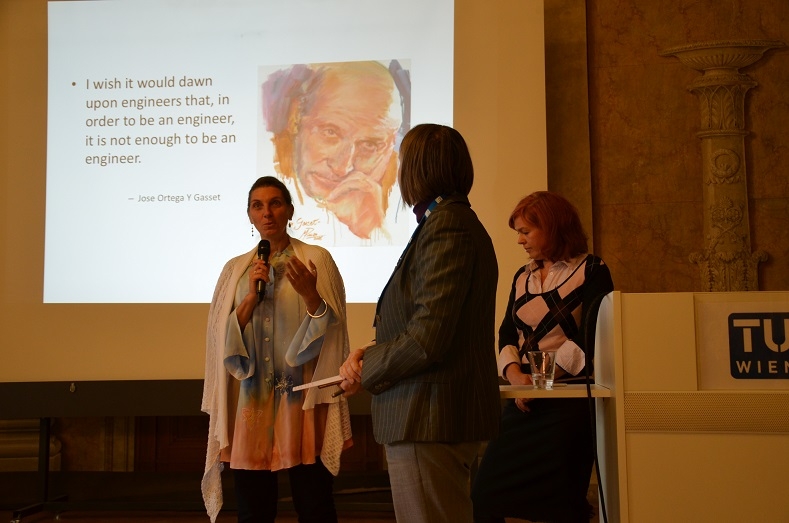 Dunja Mladenic, Lynda Hartmann, Maarja Kruusma