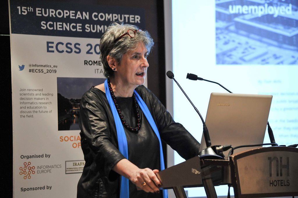 Mireille Hildebrandt, Vrije Universiteit Brussel, is Speaking Law to Computer Scientists and Other Folks